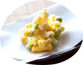 Green soybeans and deep fried sweet corn