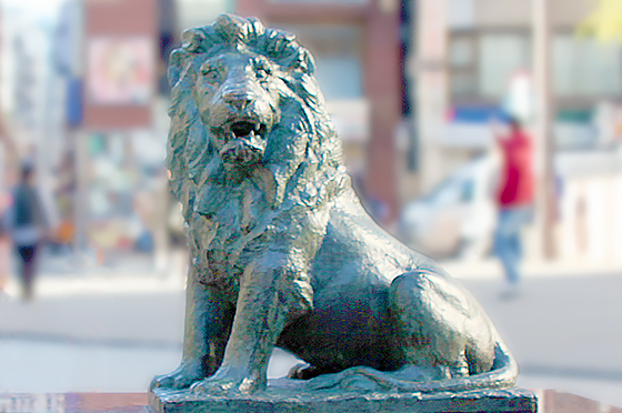 Statue of the Lion of Love